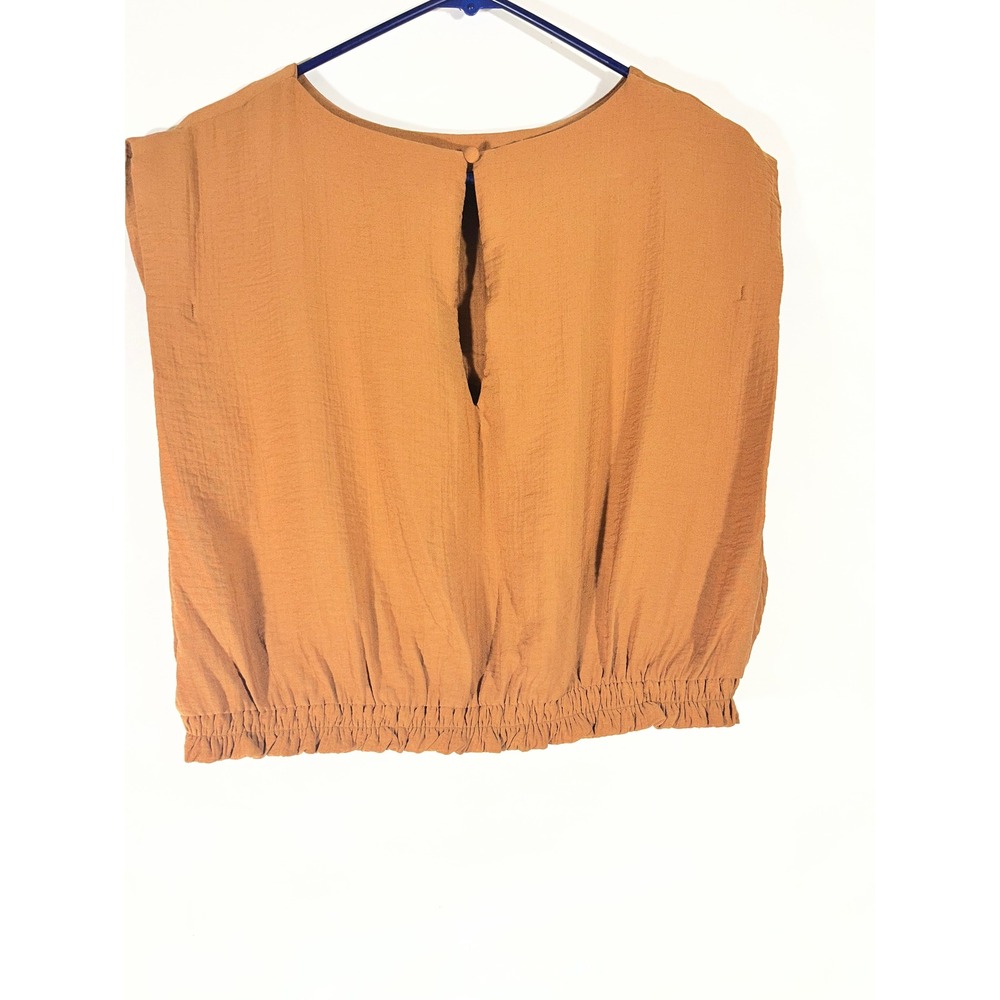 A New Day Crop Top Womens XL Rust Brown Crinkle Smocked Hem Minimalist Earthy - Picture 2 of 9